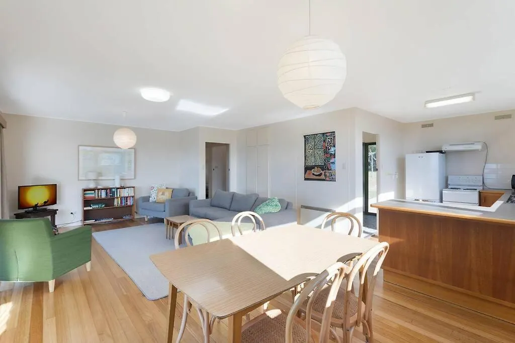 Sea Home With A View At Pambula Beach-Pet Friendly