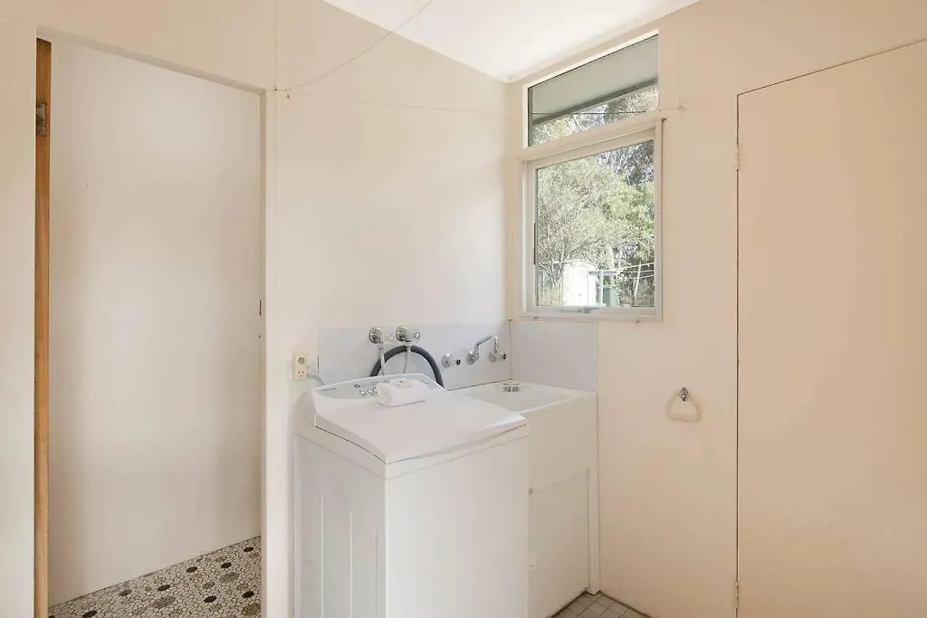 Sea Home With A View At Pambula Beach-Pet Friendly Australia